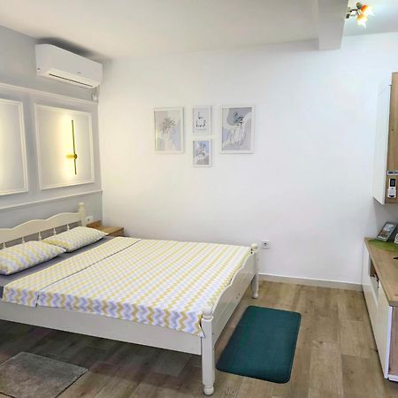 Apartments Gruda Cetinje Exterior photo