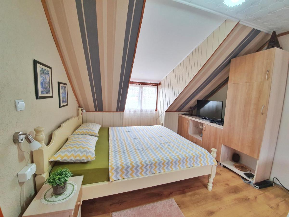Apartments Gruda Cetinje Exterior photo